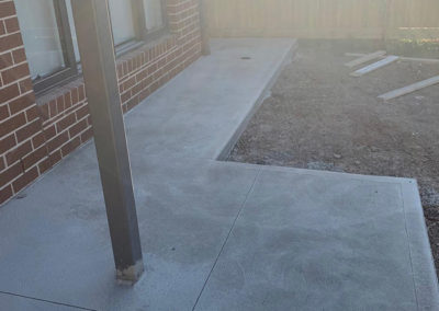 Driveway-in-Manor-Lakes